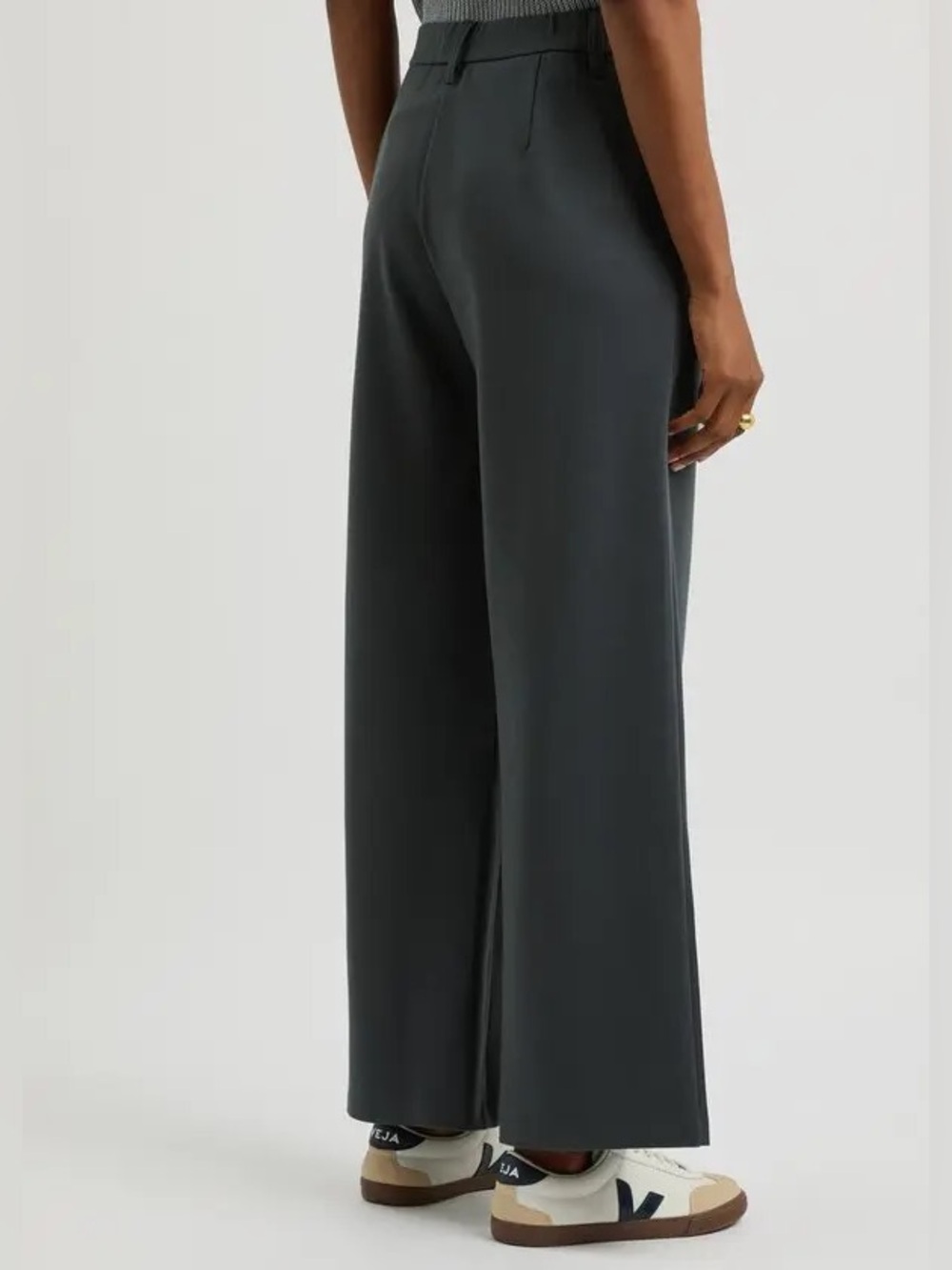 Eileen Fisher. Stretch-Jersey Trouser. Gray. Size Small. - Picture 3 of 10